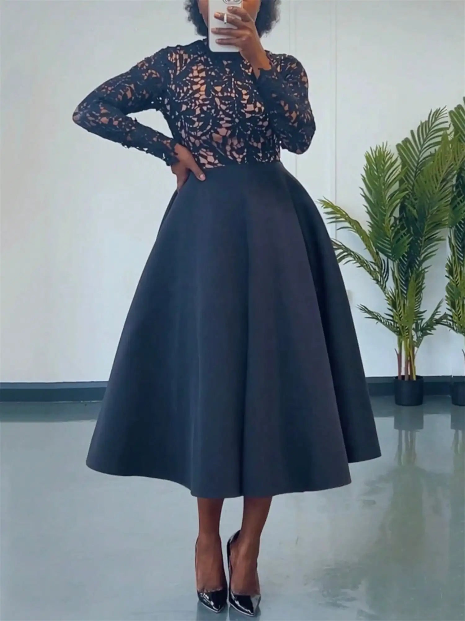 Lace Contrast Floral Fashion Dress